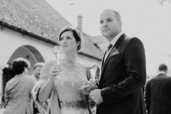 Weingut_Liszt_Hochzeit_BG_©_claudiaundrolf-459