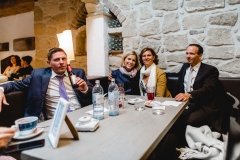Weingut_Liszt_Hochzeit_BG_©_claudiaundrolf-857